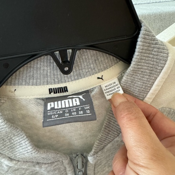 PUMA Women Light Weight Track Jacket - Picture 12 of 14